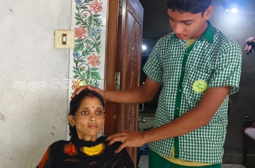  Mother Has Cancer — Father Suffers Stroke: A Heartfelt Appeal by a Minor Son for Help